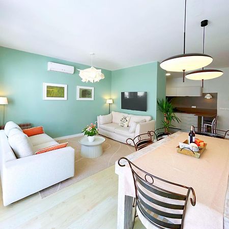 Abbott Apartment - 1 Min From The Beach - 100M2 - Sleeps 8 Sitges Luaran gambar