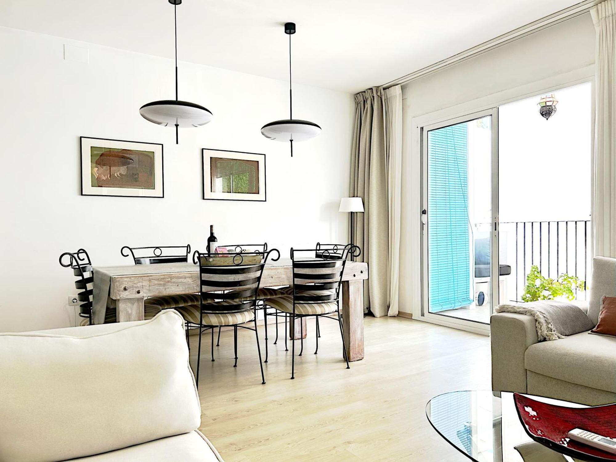 Abbott Apartment - 1 Min From The Beach - 100M2 - Sleeps 8 Sitges Luaran gambar