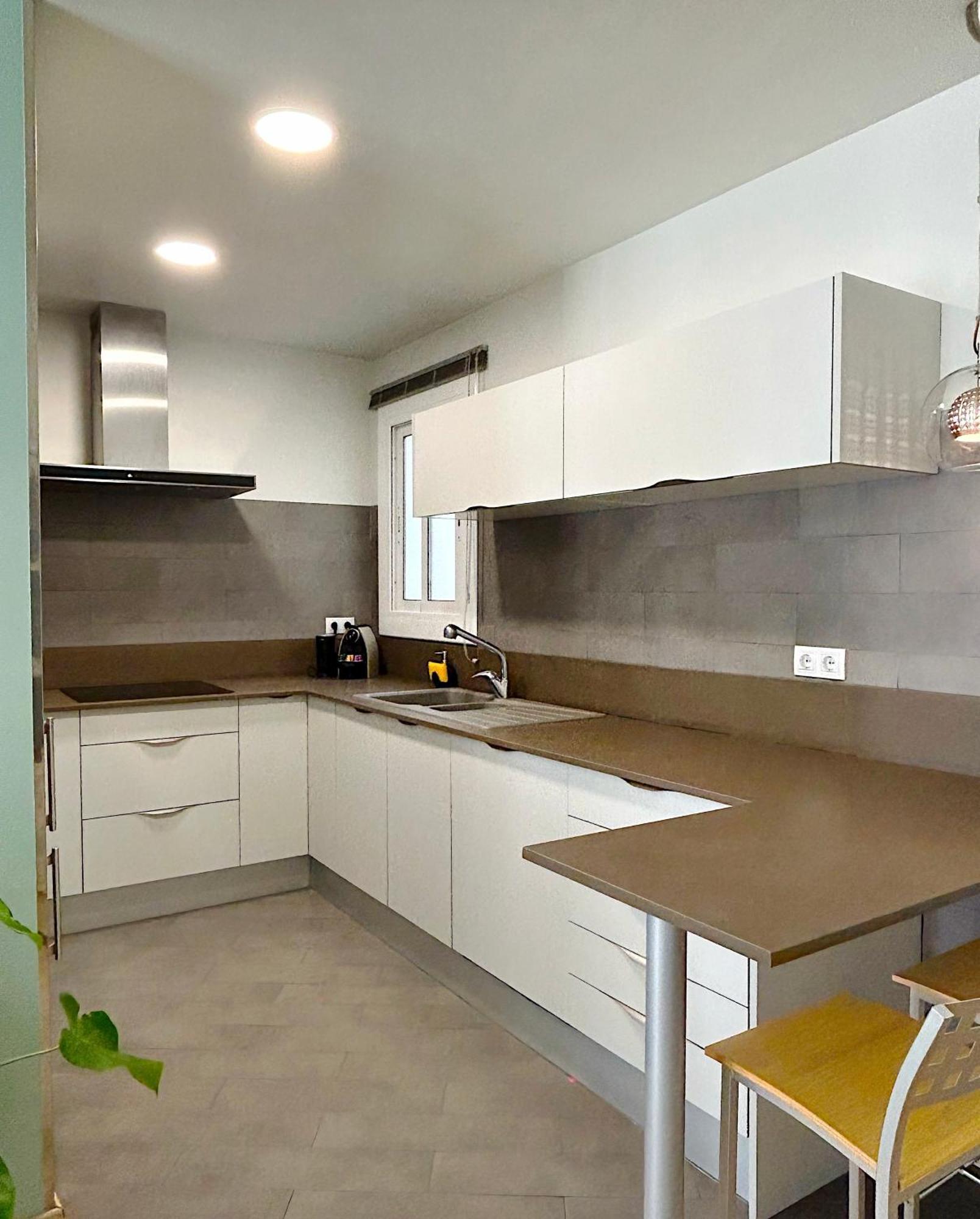 Abbott Apartment - 1 Min From The Beach - 100M2 - Sleeps 8 Sitges Luaran gambar