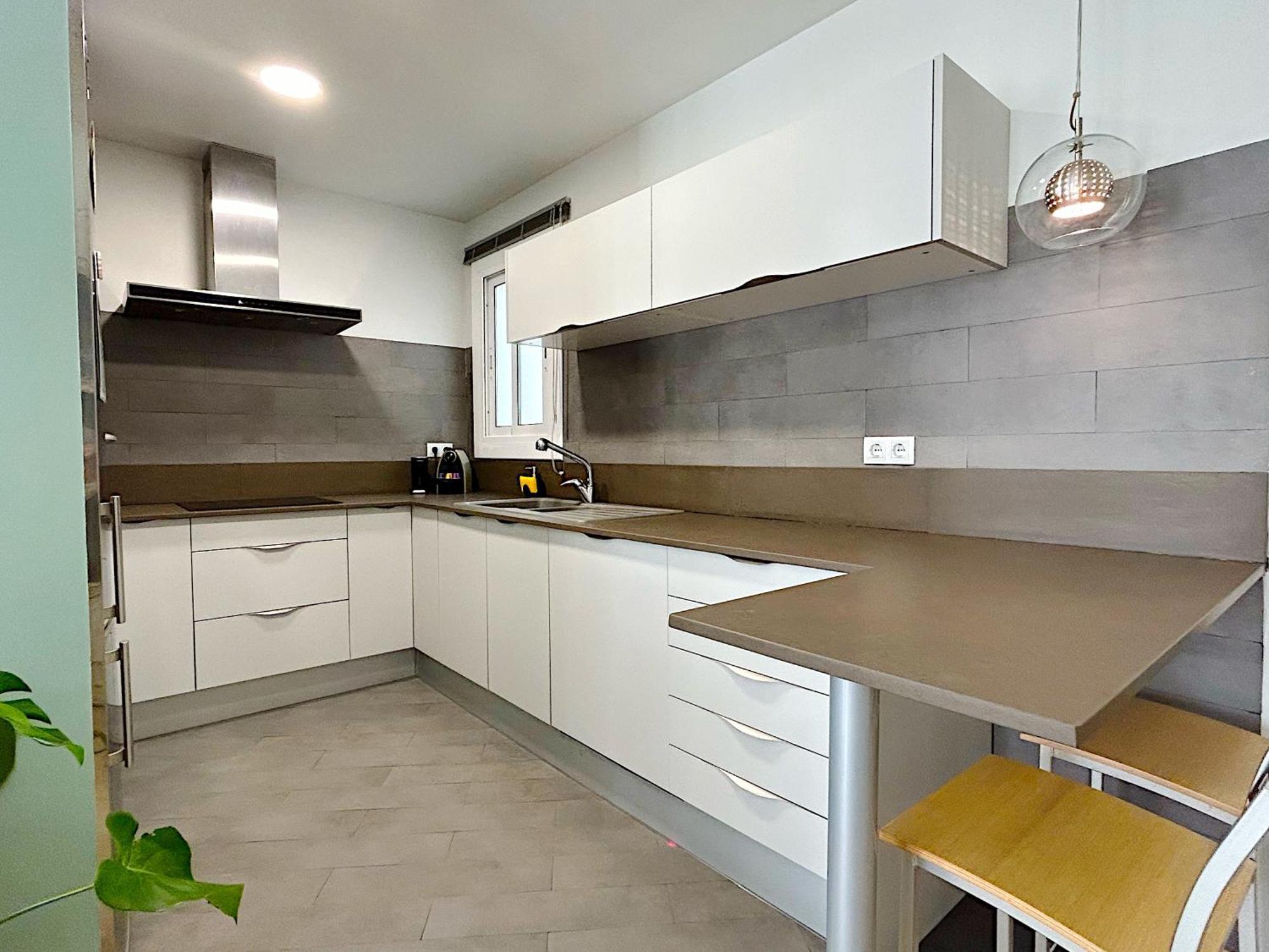 Abbott Apartment - 1 Min From The Beach - 100M2 - Sleeps 8 Sitges Luaran gambar
